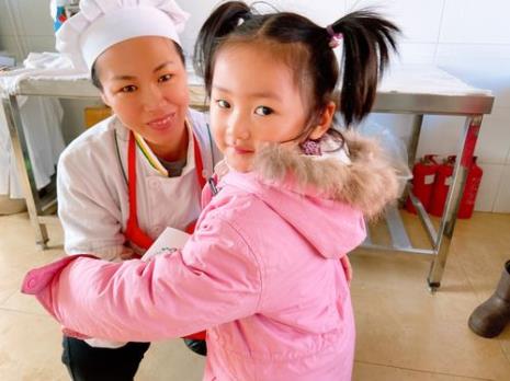 幼儿园阿姨要考什么证