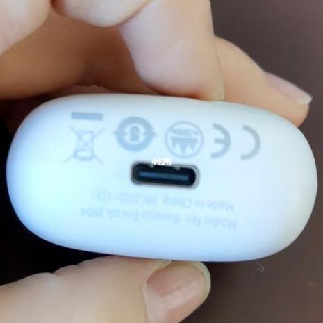 baseus蓝牙耳机怎么算充满电
