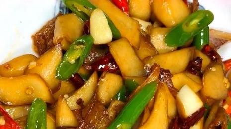 杏鲍菇焖鱼胶做法