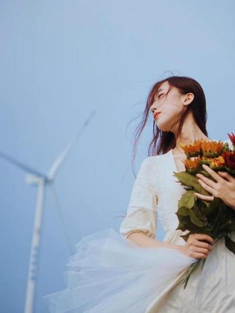 像风一样的女子原唱