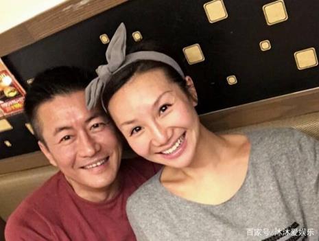 人间世中蔡晓光的前妻是谁