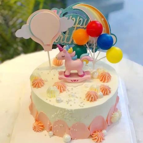 怎样制作一个生日蛋糕
