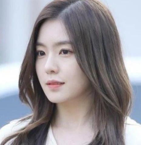 36岁的女人染发用什么颜色