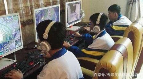未成年人为什么不能进入网吧