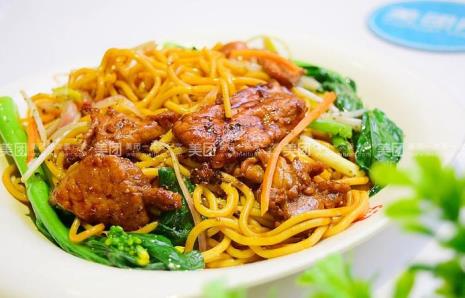 黑椒鸡扒炒意粉做法
