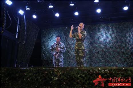 军港之夜演唱的声音是