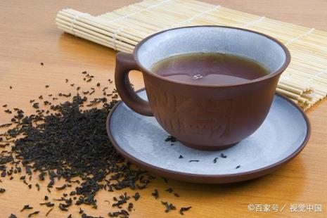 云南待客的茶是