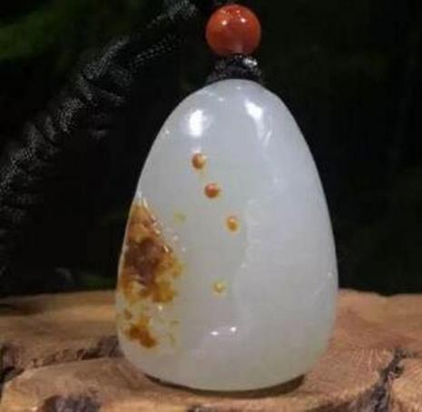 白玉不白不透不润
