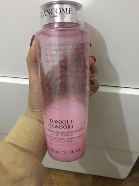 兰蔻粉水涂手和腿可以保湿吗