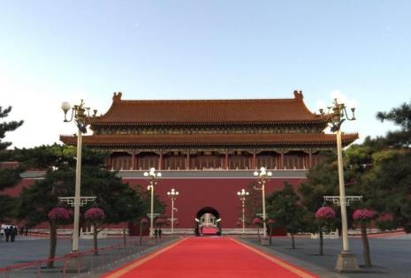 天安门和端门哪个大