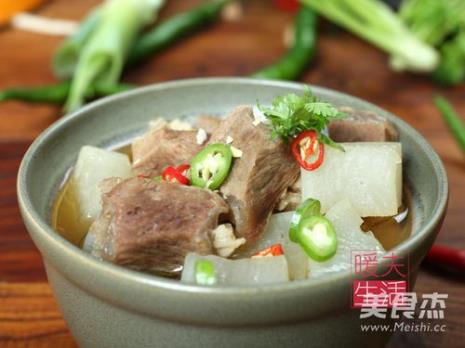 牛肉炖萝卜怎样炖浓稠香