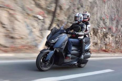 xmax300产地