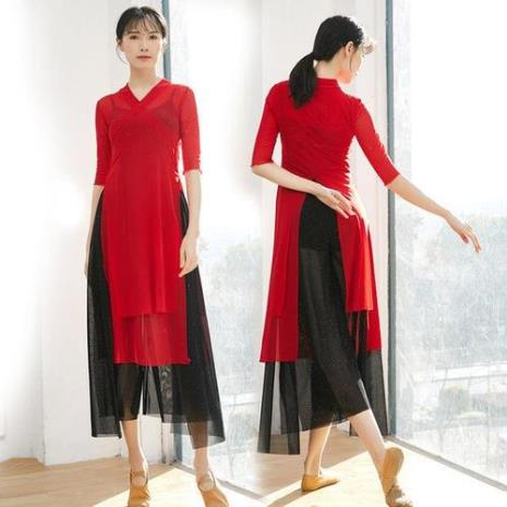 适合跳万疆舞蹈的衣服