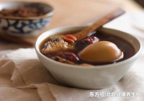 女人月经过多喝什么汤好