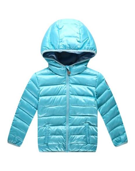 冰蓝色的羽绒服好看吗