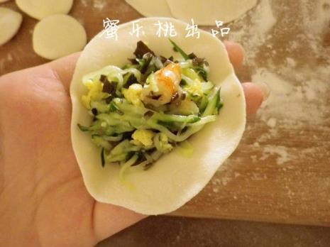 虾仁黄瓜鸡蛋饺子馅的做法
