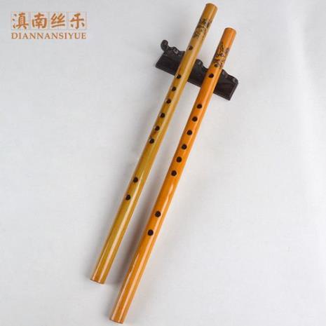 笛孔大的好还是小的时候好