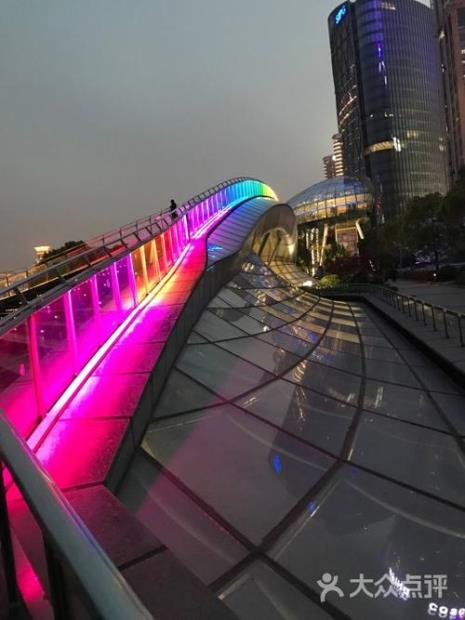 广州彩虹桥为什么叫彩虹桥