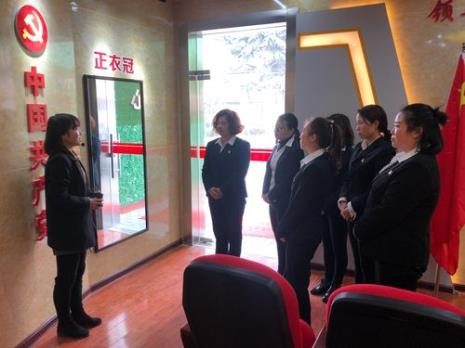 衣冠镜是什么意思