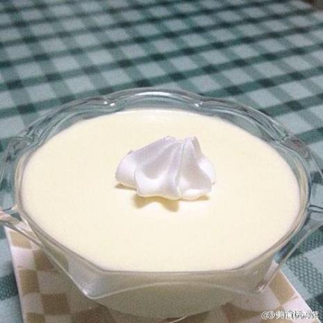 仙草牛奶布丁怎么做