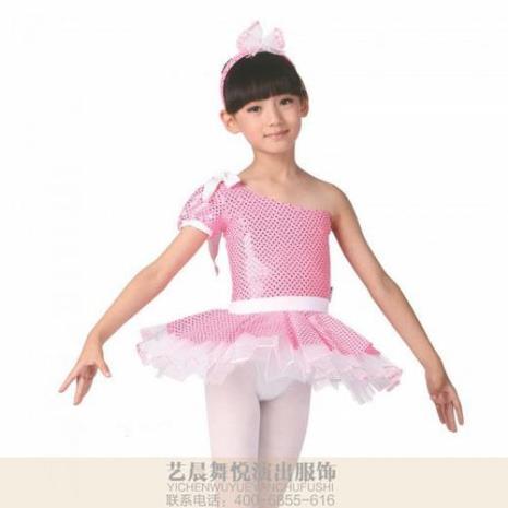 跳舞时候要穿什么样的衣服