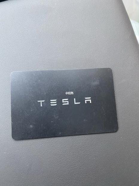 特斯拉钥匙卡丢了怎么开车