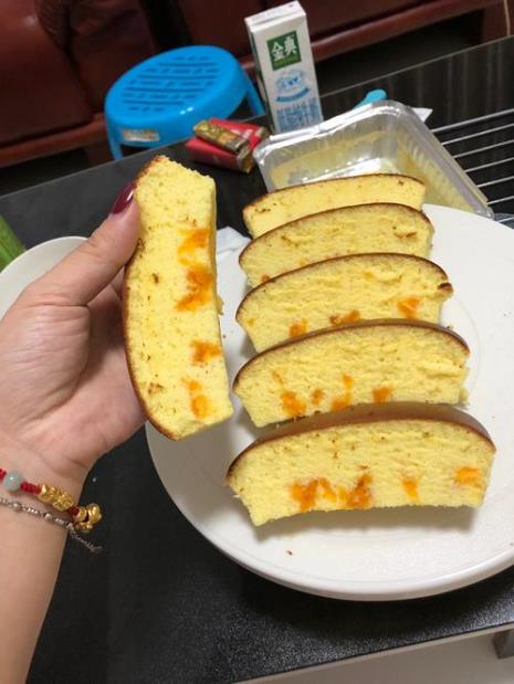 6寸咸蛋黄芝士蛋糕做法