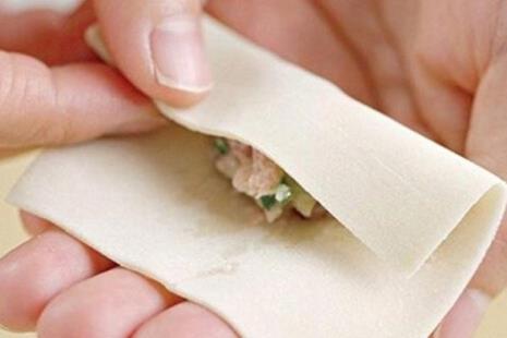 馄饨馅的调法和包法