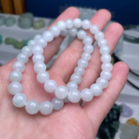 白月光翡翠的种水等级