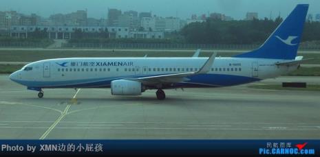 b737-800是不是属于中型飞机