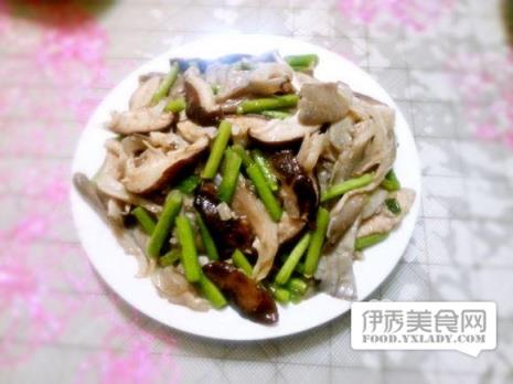 大腿菇可以和蒜苔肉一起炒吗