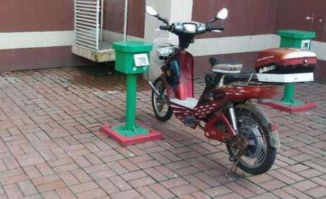 哪种电桩可以给锂电电动车充电