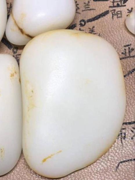 1500元能买到真羊脂玉吗