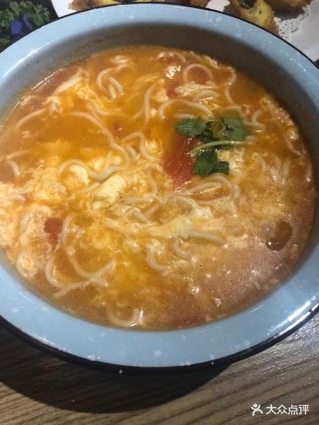 西红柿挂面汤月子餐做法