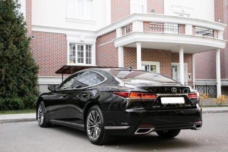 ls500什么时候大改款