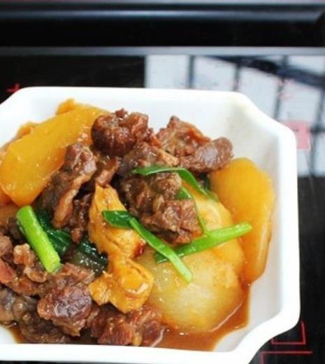 焖牛腩的最佳配方
