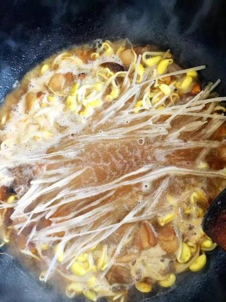 黄豆芽粉条丸子的做法