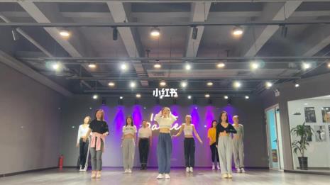 有什么适合爵士舞solo的歌