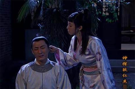 如燕为元芳生下男孩还是女孩