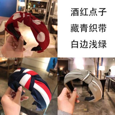 女学生怎么戴发带