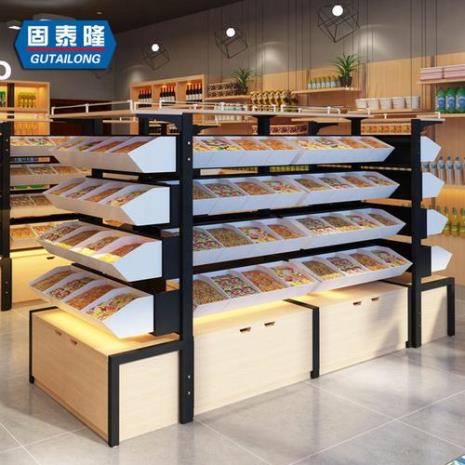 零食店比超市便宜吗