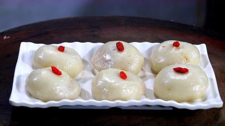 白糯米糕凉拌的做法