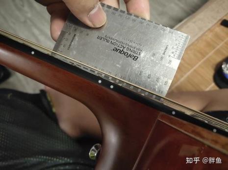 电吉他打品正常吗
