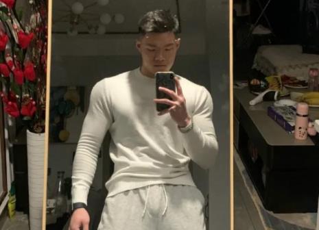 男生自己在家怎么玩
