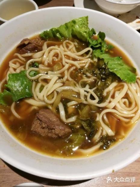 老谭酸菜牛肉面怎么做