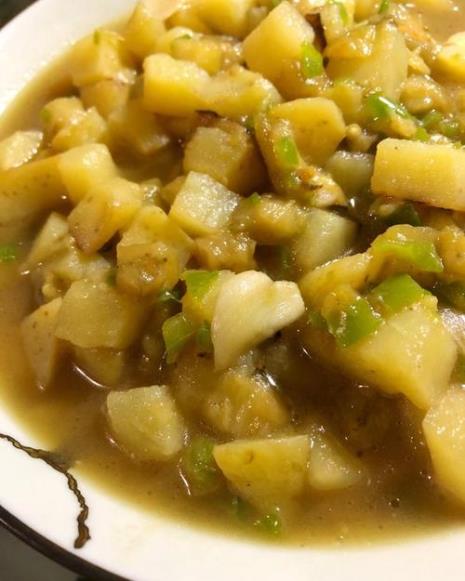 土豆炖茄子东北特色