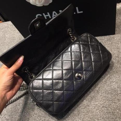 chanel包包是用什么皮做的