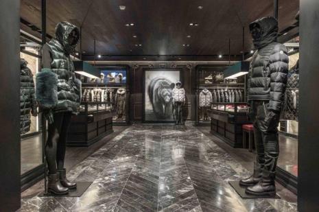 moncler是哪个国家的品牌