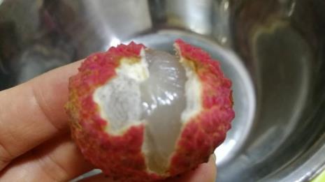 荔枝皮开裂怎么样修复