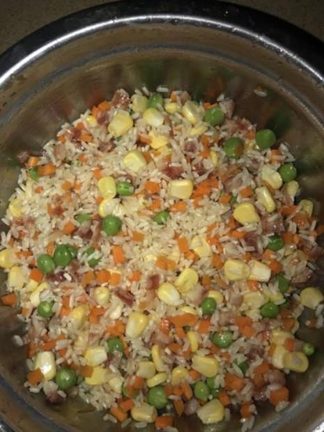 家常鸭蛋糯米饭怎么做